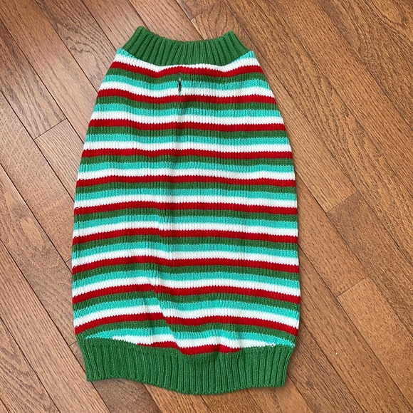 Cute Christmas Dog Sweater - Picture 2 of 7